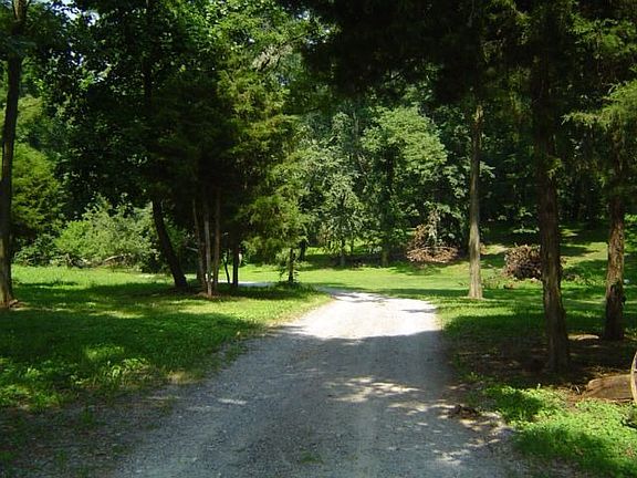 Gravel road leading off of Keener Rd.