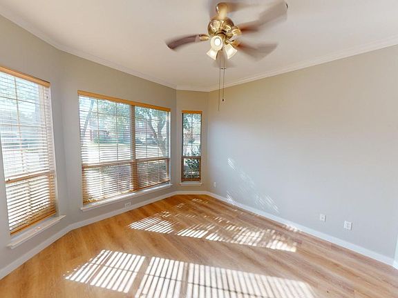 5th image of 20717 Bellerive Dr