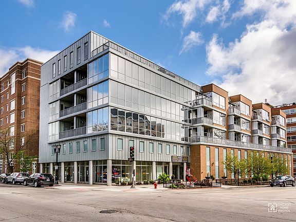 2nd image of 525 Kedzie St APT 405