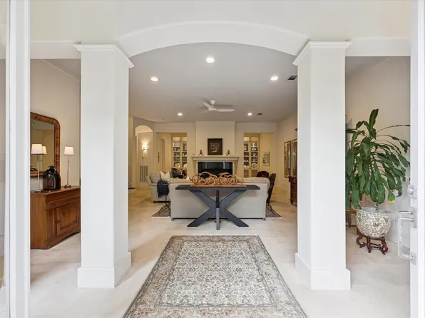 5002 Yoakum Blvd, Houston, TX 77006