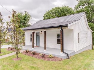 1604 Mantlo St, Springfield, TN 37172