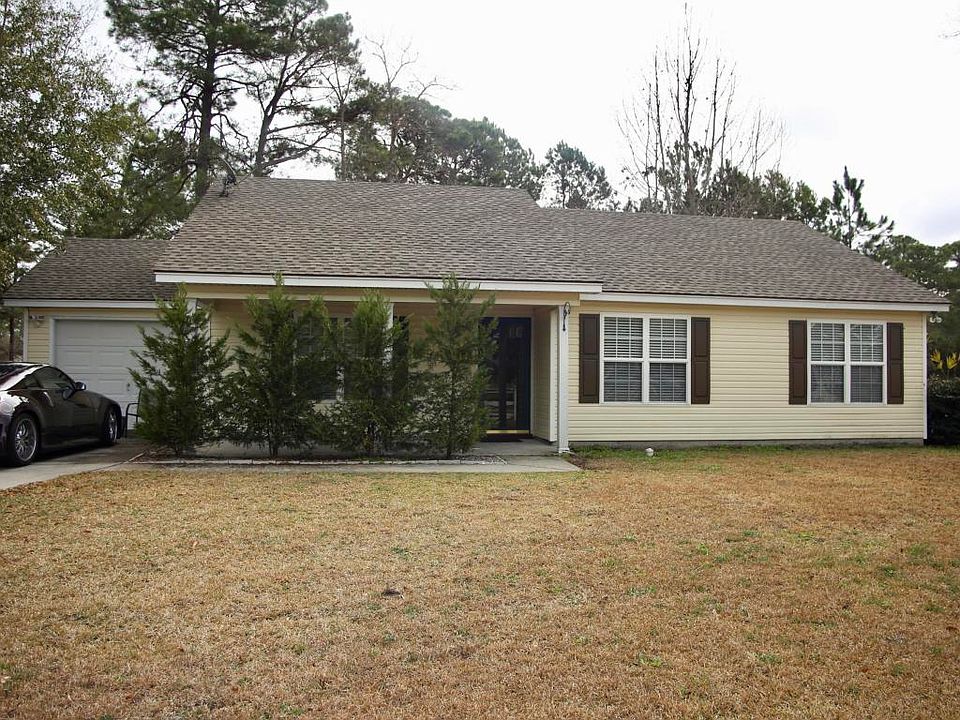 1st image of 49 Pelican St