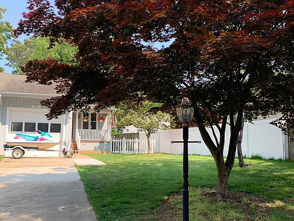 5th image of 745 Trenton Ct