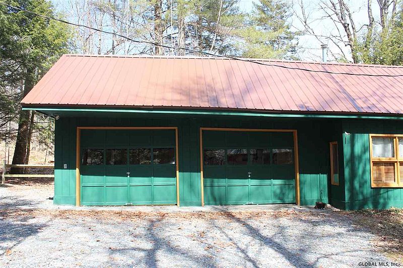 5th image of 298 S SHORE Road