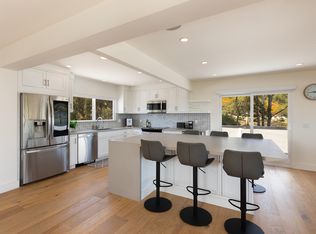 813 E Anapamu St APT 4B, Santa Barbara, CA 93103
