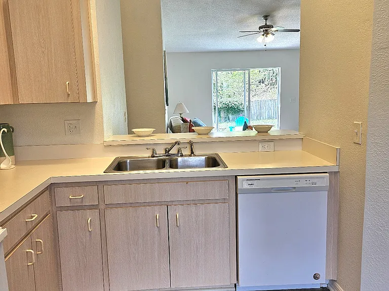 2783 Hickory Ridge Dr — Photo 18