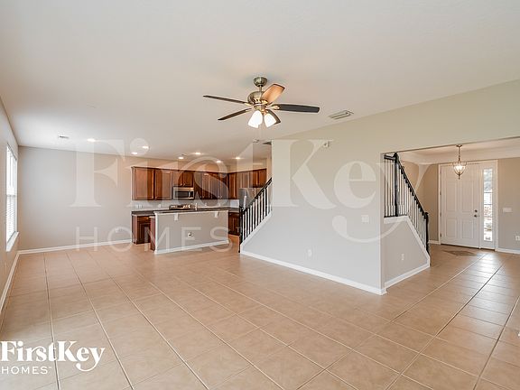 4th image of 8327 Highgate Dr
