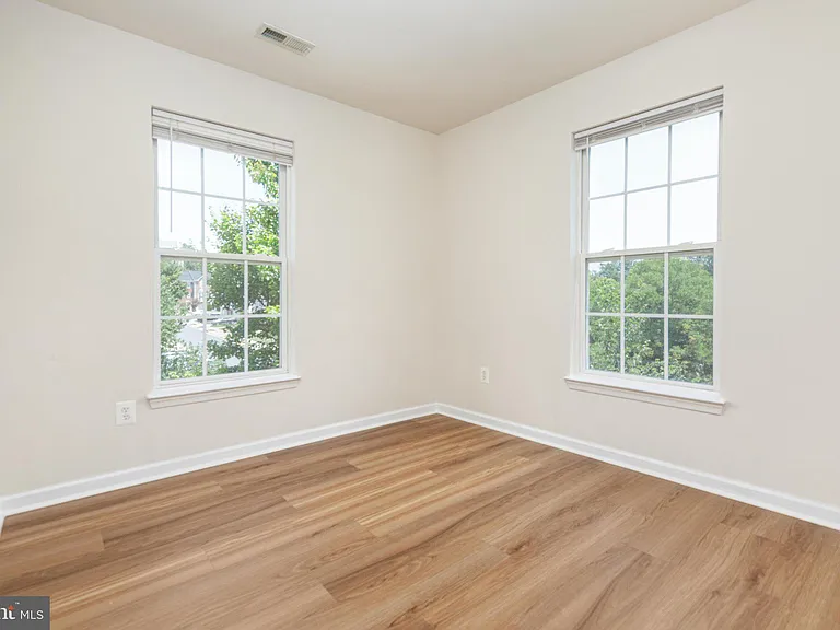 15969 Canada Goose Loop — Photo 19