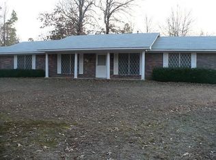 33 Timber Ln, Texarkana, TX 75501