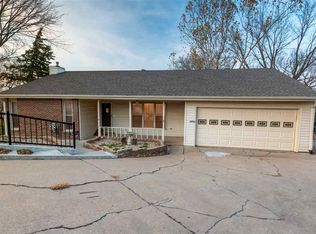 329 Fordham Rd, Manhattan, KS 66503