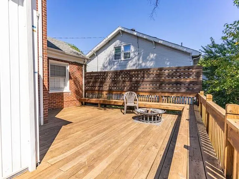 4880 Fort Ave — Photo 26