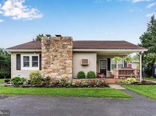 3037 Spring Rd, Carlisle, PA 17013
