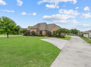 6050 Fennwood Dr, Zachary, LA 70791