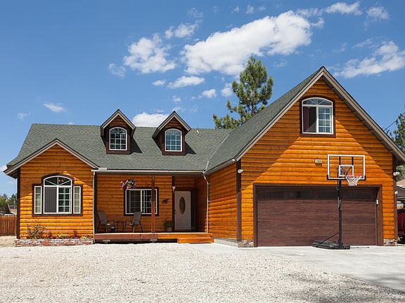 2nd image of 1058 Circle Ln
