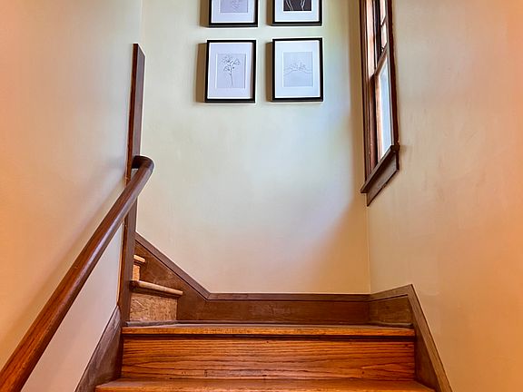 4th image of 4944 Drew Ave S #1