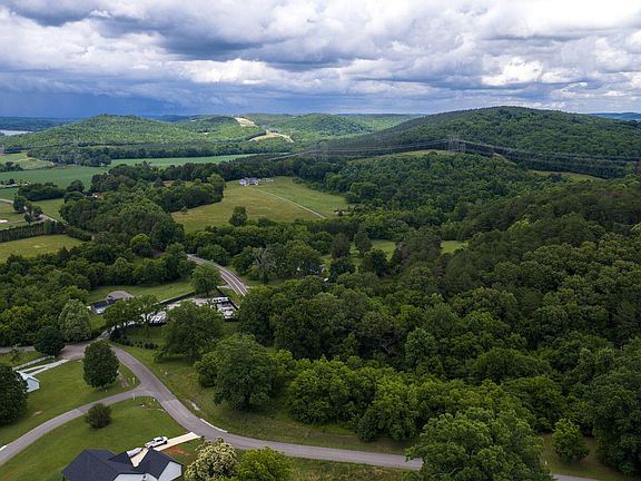 3rd image of 4 Espalier Dr Lot 4