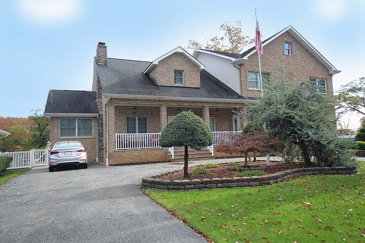 213 Bayview Ave, Staten Island, NY 10309 Zillow