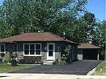 2nd image of 128 Burmon Dr