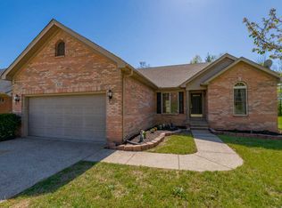 4251 Sunrise Dr, Sellersburg, IN 47172