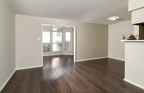 11441 N Interstate Highway 35 Frontage Rd #7207 Photo 1