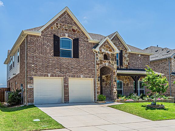 3rd image of 3316 Hickory Ln