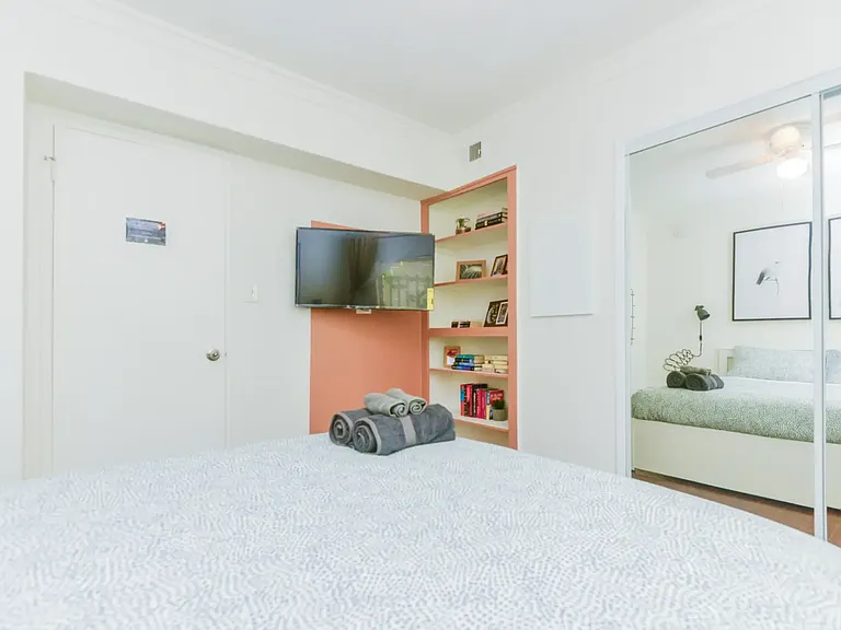 2042 S Corning St #B2 — Photo 9