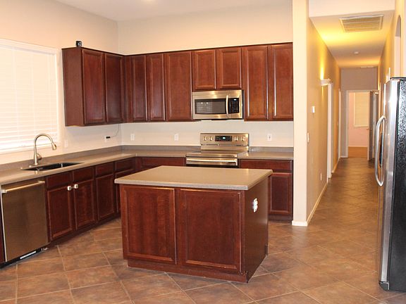 2nd image of 7461 W Lariat Ln