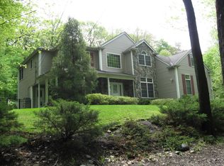 30 Wearimus Rd, Ho Ho Kus, NJ 07423