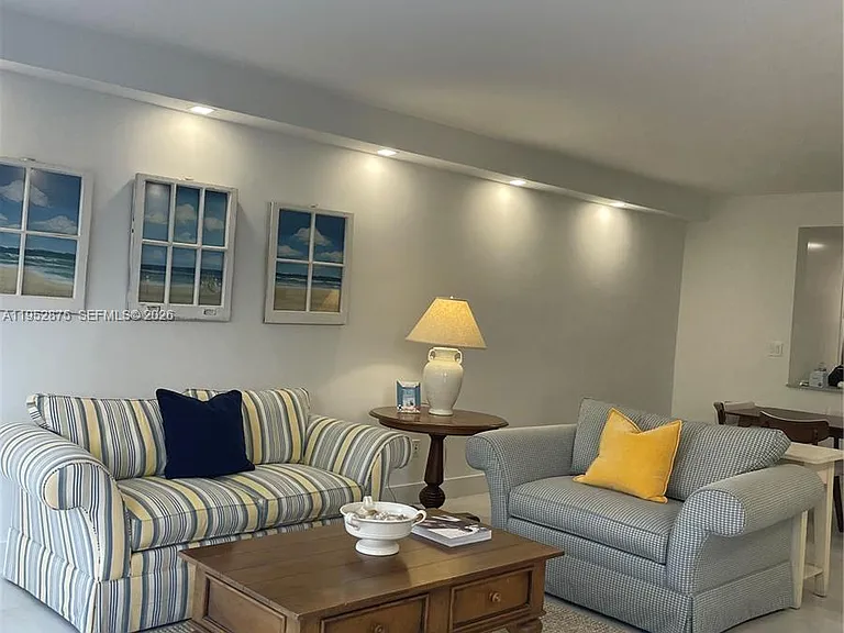 10275 Collins Ave #208 — Photo 2