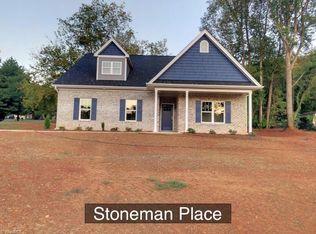 5643 Stoneman Pl, Pfafftown, NC 27040