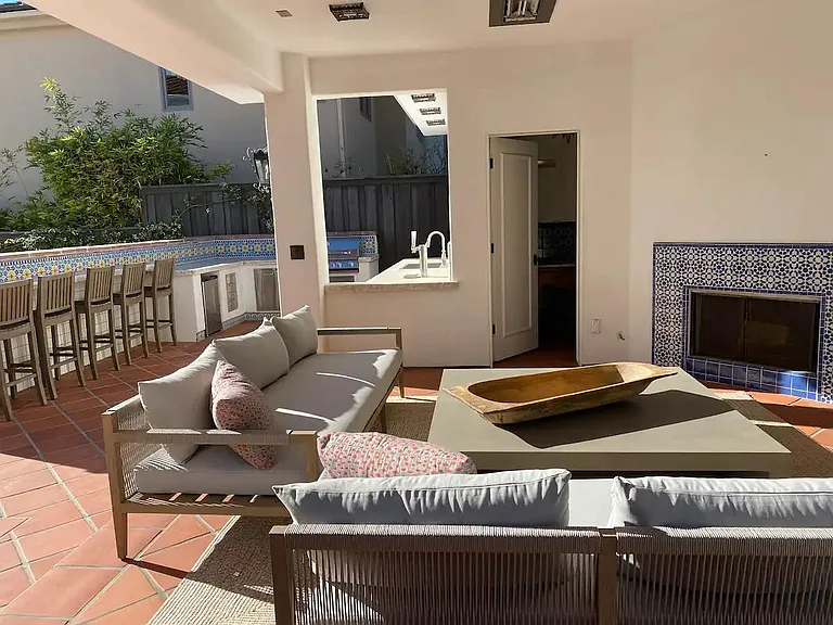 1849 Montgomery Ave — Photo 8