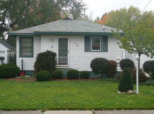 2985 Coolidge Rd, Muskegon, MI 49441