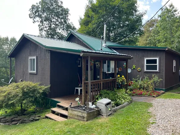 2159 State Ridge Rd, Middlebourne, WV 26149