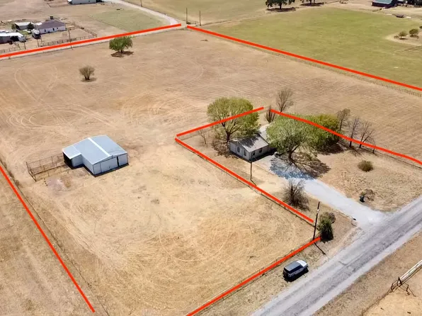 207 County Road 3214, Bridgeport, TX 76426
