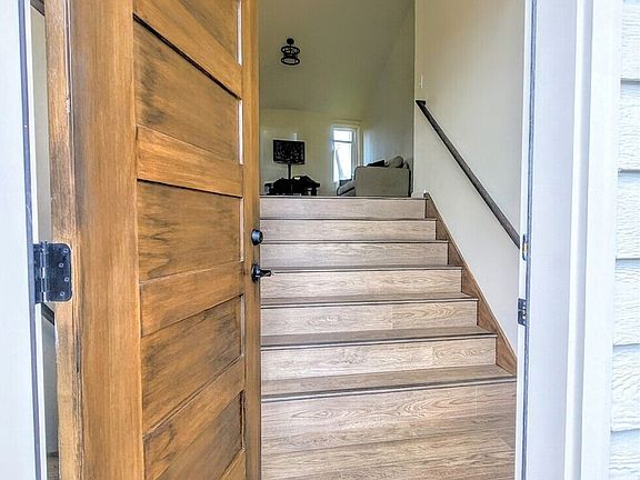 4th image of 3709 232nd Street Ct E