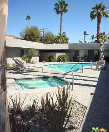 4th image of 230 E Avenida Olancha APT 7