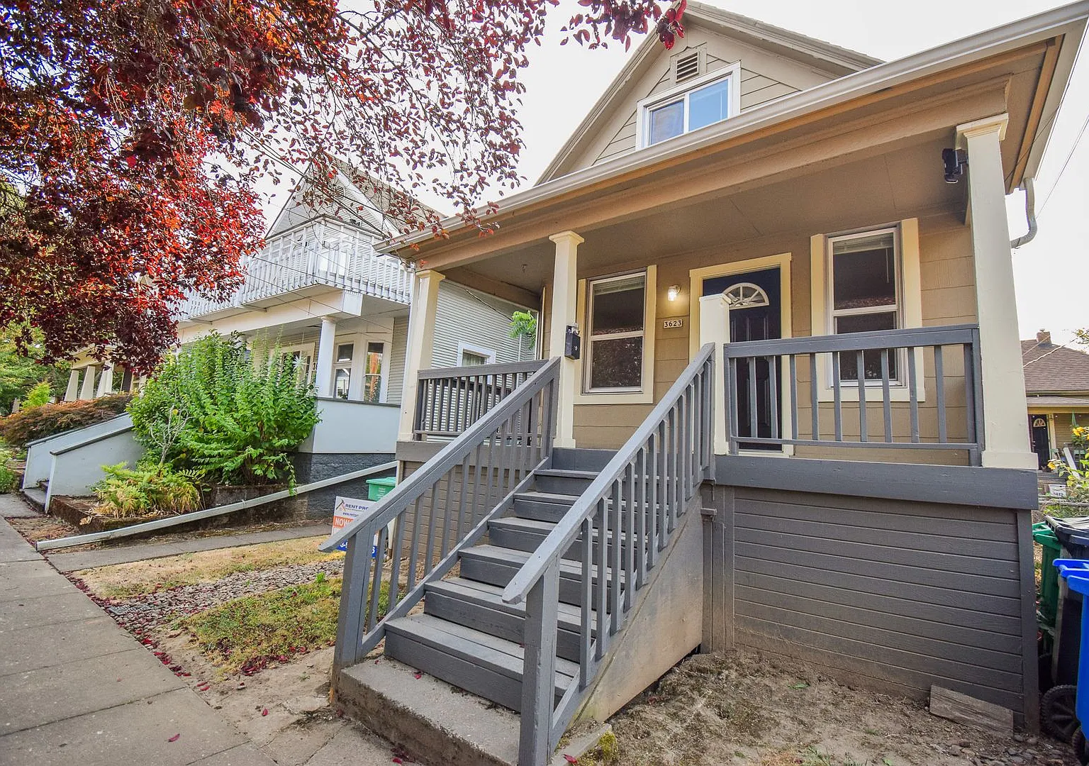 3 Bedroom 1 Bath Home with Bonus Room, located in the Irvington Neighborhood! — Photo 1