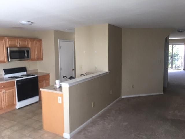2nd image of 1014 Stony Brook Way