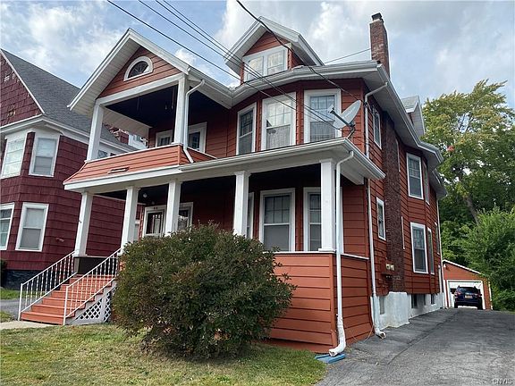 2nd image of 416 Stolp Ave