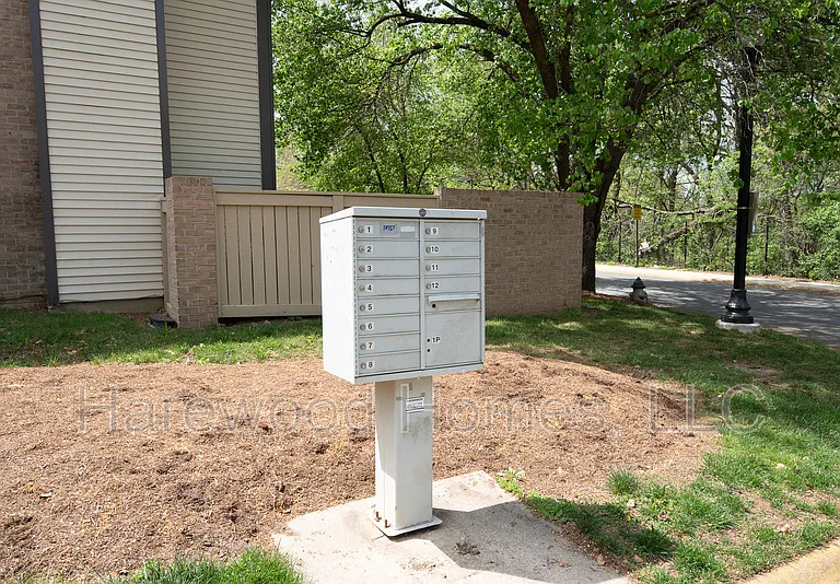18153 Tunstall Dr #1 — Photo 28