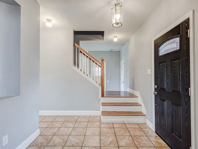 6107 Lakecrest Dr — Photo 20