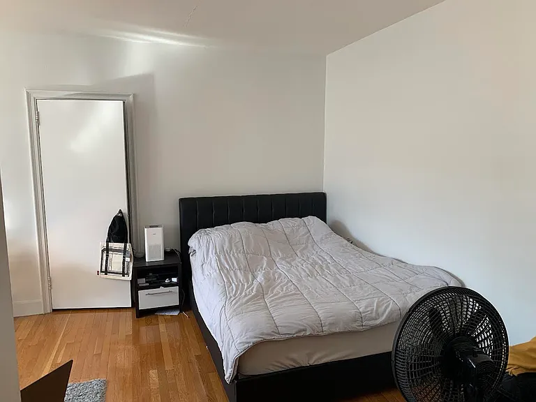 65 Strathmore Rd #33 — Photo 3