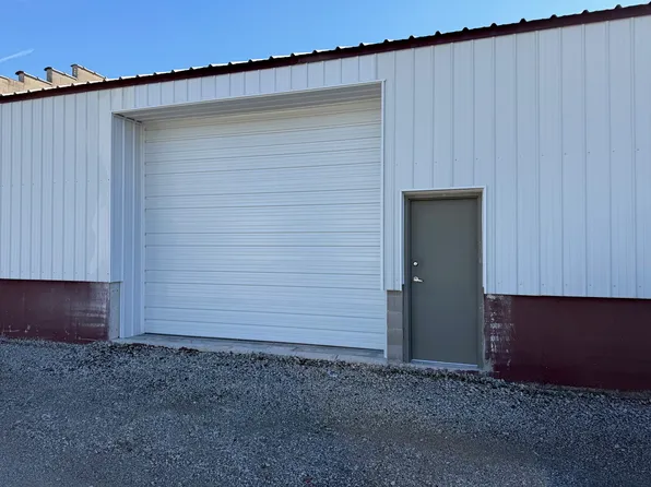 801 E Main St, Griffith, IN