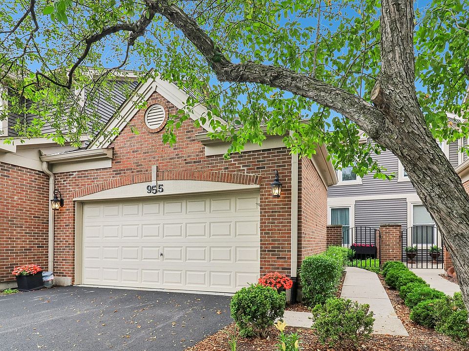 1st image of 955 Heathrow Ln