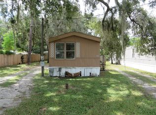 38310 Palm Grove Dr, Zephyrhills, FL 33542