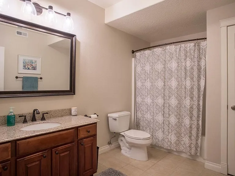 5206 Laree Ct — Photo 35