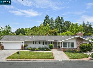 341 Tharp Dr, Moraga, CA