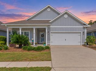 529 Lightning Bug Ln, Freeport, FL 32439
