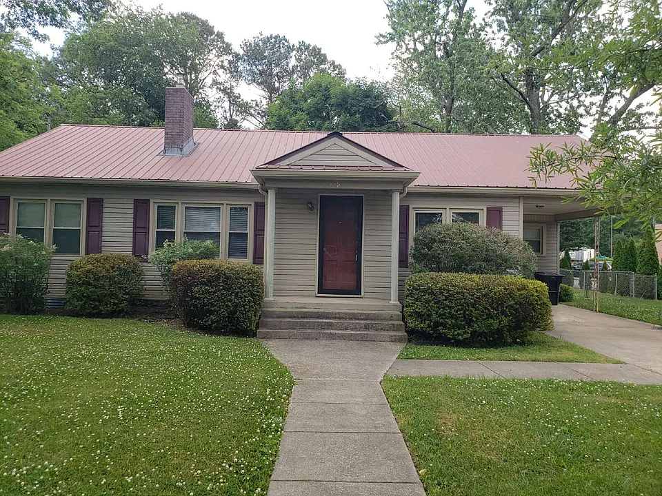 429 2nd Ave