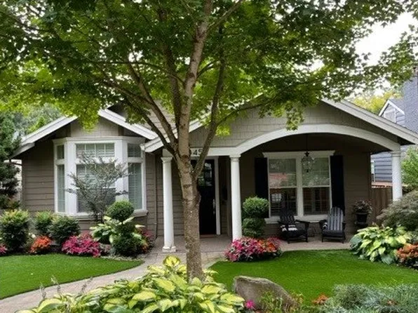 455 9th St, Lake Oswego, OR 97034